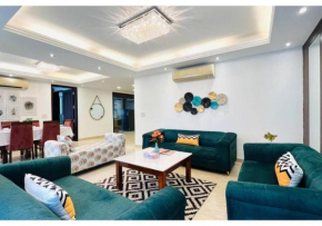 BluO 4BHK Safdarjung Enclave - Balcony, Lift